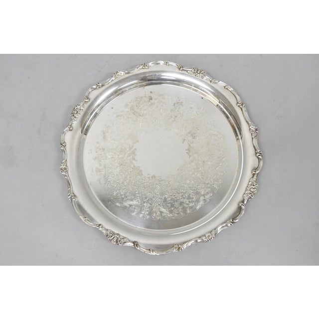 Vintage Wm Rogers Wellington 1171 Round Silver Plated Etched Floral Platter Tray For Sale - Image 4 of 13