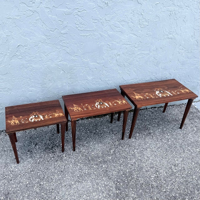 Smallest: 16.5”w, 12”d, 14.25”h Middle: 20.75”w, 12.75”d, 15.25”h Largest: 25.25”w, 13.75”d, 16.25 This set of three...