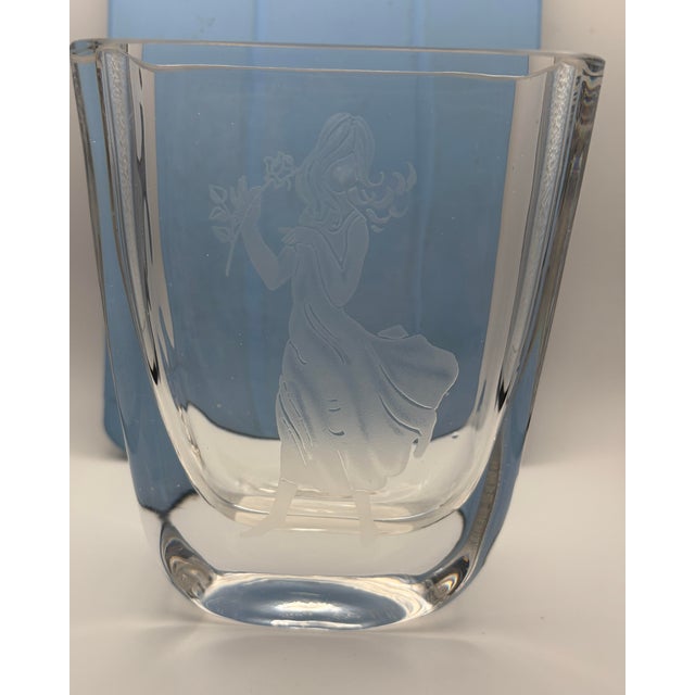This is a vintage SEA Glasbruk Swedish clear crystal vase from the 1970s featuring an exquisitely hand-etched design of a...