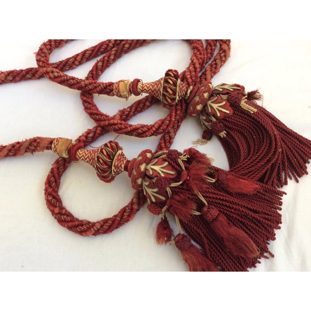 Mid-Century Modern Old World Antique Textile Tassel For Sale - Image 3 of 8