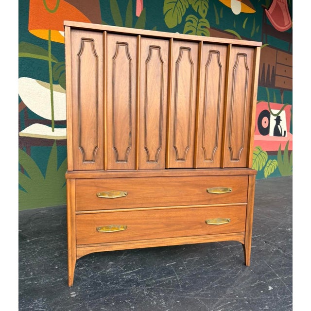 Mid-Century Modern Mid Century Kent Coffey Marquee Modern Dresser Set For Sale - Image 3 of 16