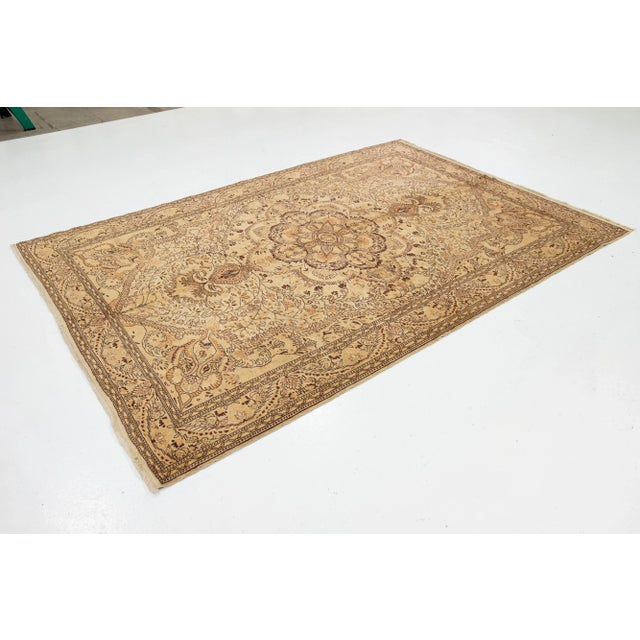 Islamic Handmade Vintage Sivas Beige Wool Rug Features a Medallion Motif For Sale - Image 3 of 10