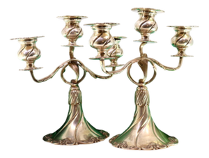 Low Skirted Candelabra with Three Lights in Silver