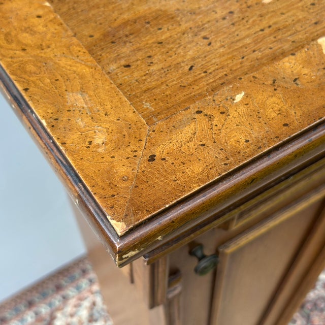 Henredon Mid-Century American of Chicago Walnut Pedestal Cabinet For Sale - Image 4 of 11