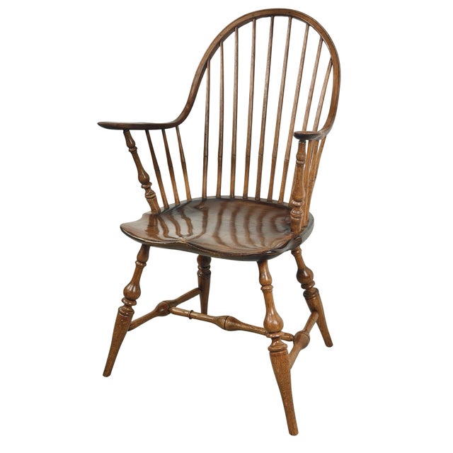 Antique Continuous-Arm Windsor Spindle-Back Wooden Armchair For Sale - Image 4 of 18