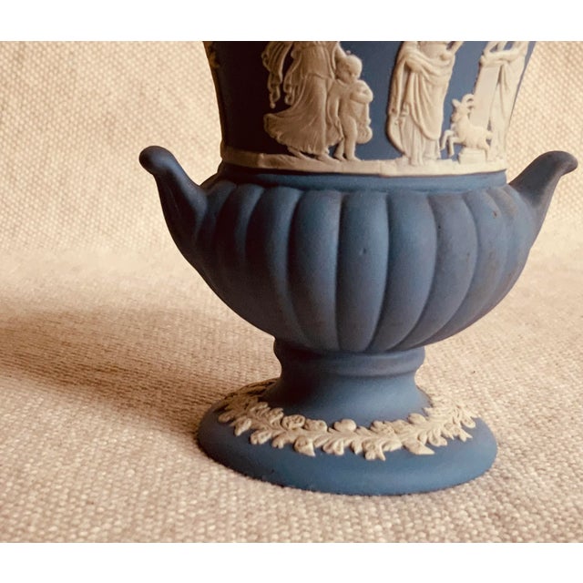 Wedgwood 1930s Wedgwood Jasperware Neoclassical Urn Vase With Allegorical Motifs For Sale - Image 4 of 11