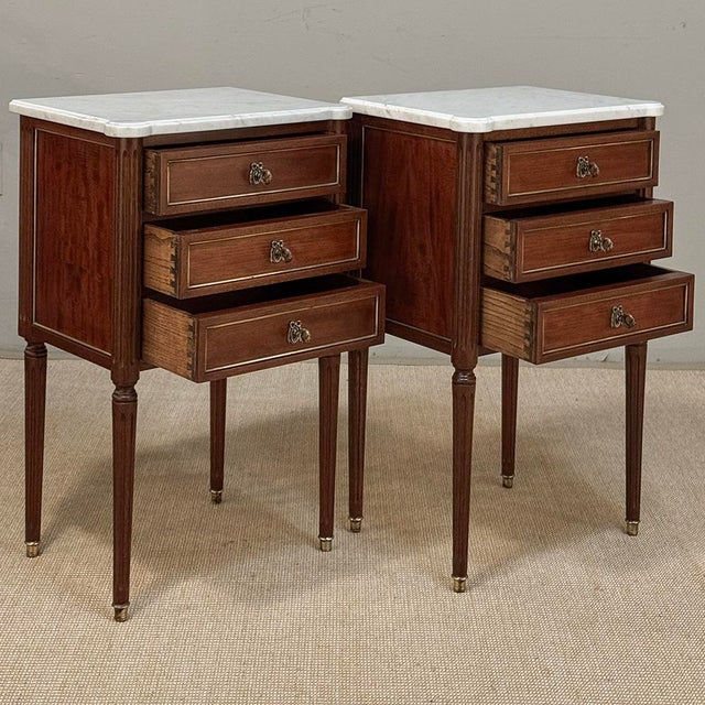 Pair Early 20th Century French Louis XVI Style Mahogany Marble Top Nightstands in the Manner of Maison Jansen For Sale - Image 15 of 18