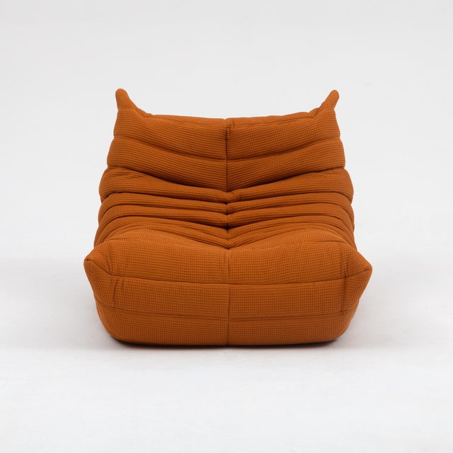 Mid-Century Modern Ligne Roset Togo Fireside Chair and Ottoman in Electric Orange Waffle Fabric For Sale - Image 3 of 16