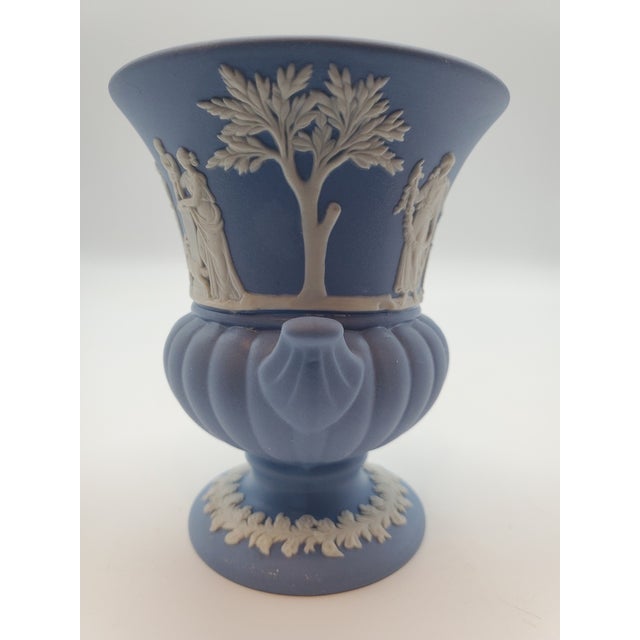 1990s Vintage MCM Wedgwood Jasperware Urn Vase For Sale - Image 5 of 5