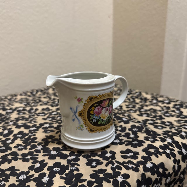 1920s Antique Victorian Style Porcelain Shaving Mug - Hand-Painted Floral Medallion For Sale - Image 5 of 7