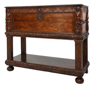 Italian Renaissance Cabinet in Walnut with Carvings, 16th Century