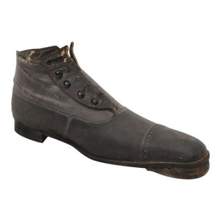 Victorian Men's Shoe on Mannequin Form For Sale