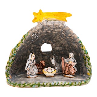 Nativity Small Set With Hut - 5 Pieces For Sale