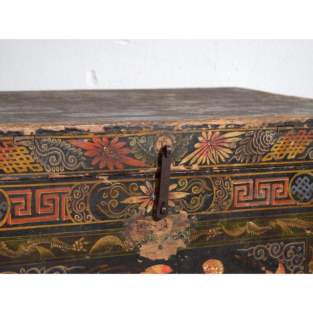 Antique Chinese Painted Trunk For Sale - Image 3 of 10