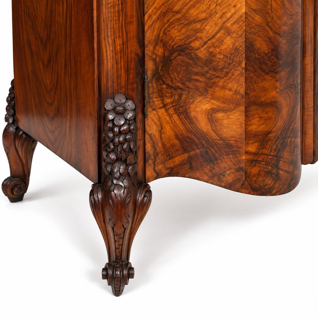 Early 20th Century Baroque Venetian Hand-Carved Walnut & Burl Walnut Wardrobe with Mirror, 1910s For Sale - Image 5 of 13