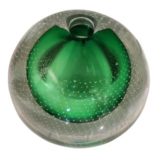Mid-Century Modern a.d. Copier for Royal Leerdam Emerald "Spijkerbol" Controlled Bubble Glass Bud Vase & Taper Holder (1950s) For Sale