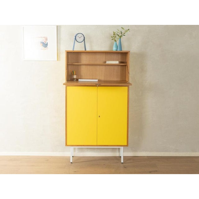 1960s Dresser Very good workmanship High-quality materials Made in Germany Working Height: 120.0 cm Depth: 34 cm Width: 90...