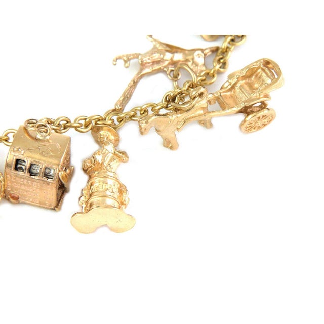 Gold Vintage 18k & 14k Yellow Gold 12 Travel Theme Charms Chain Bracelet For Sale - Image 8 of 10