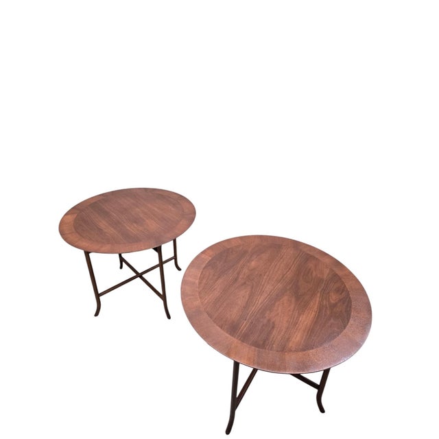 Mid-Century Modern Widdicomb Round Walnut Occasional Tables by T.H. Robsjohn-Gibbings – Pair A sophisticated pair of Mid-...