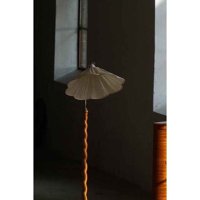 Mid-Century Swedish Floor Lamp with Turned Birch Base and Pleated Shade, 1940s For Sale - Image 14 of 18