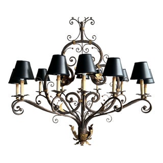 Late 20th Century Currey and Company 9372 Dominium Oval 12 Light Chandelier With Black Shades For Sale