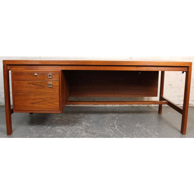 Mid-Century Modern Mid 20th Century Danish Teak Executive Desk by Arne Vodder for H. P. Hansen For Sale - Image 3 of 18