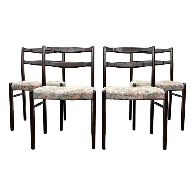 Set 4 Scandinavian Mid-Century Modern Dining Chairs For Sale