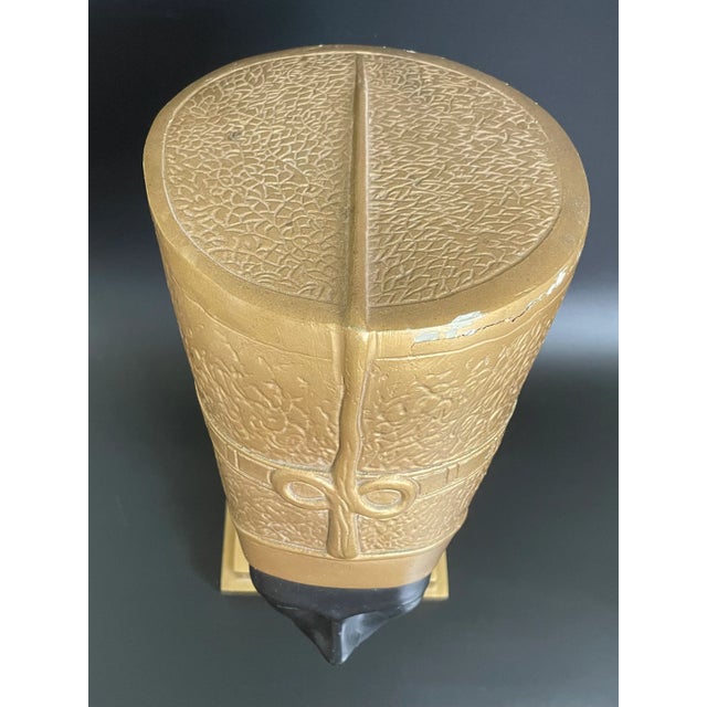 Vintage Large Bust of Queen Nefertiti For Sale In Las Vegas - Image 6 of 12