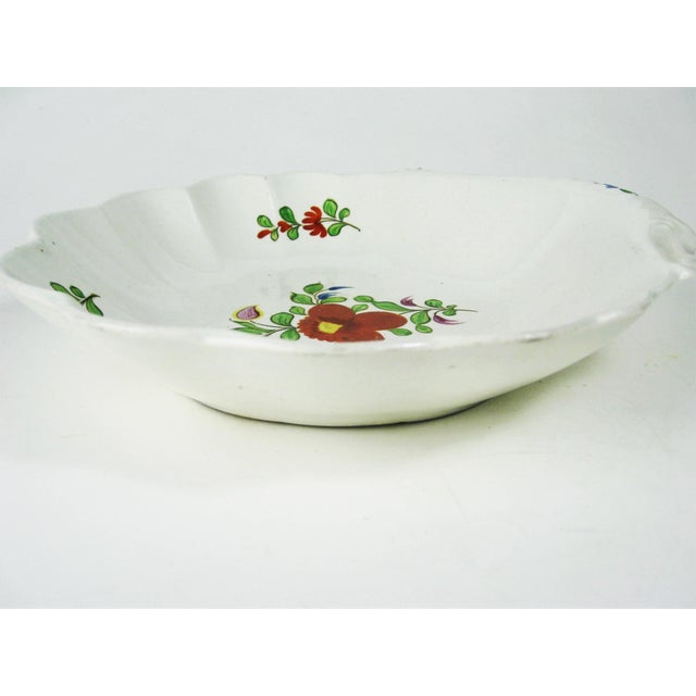 Spode "Peasant" Shell Bowl - C. 1824-30 - England For Sale In New York - Image 6 of 12