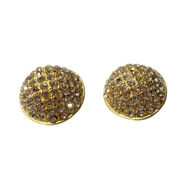 1960s Vintage Gold Tone W/Shimmering Rhinestones Clips Dome Earrings For Sale - Image 5 of 6
