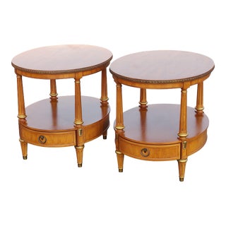Henredon French Regency Louis XVI Gold Gilt Nightstands, Pair For Sale