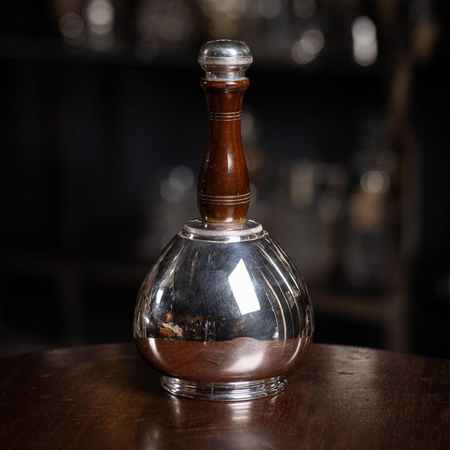 Silver-Plated Skittle Bell Cocktail Shaker by Mappin & Webb, 1930s For Sale - Image 10 of 11