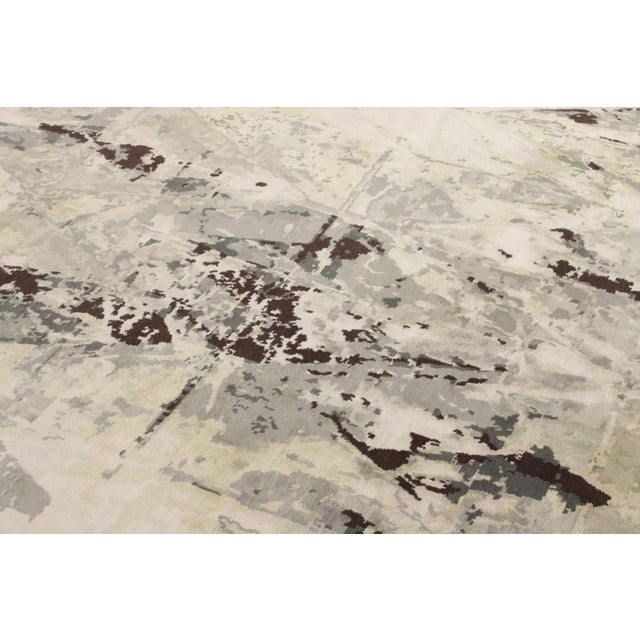 Rug & Kilim Hand-Knotted Abstract Art Rug in Gray and White Painterly Pattern by Rug & Kilim For Sale - Image 4 of 5