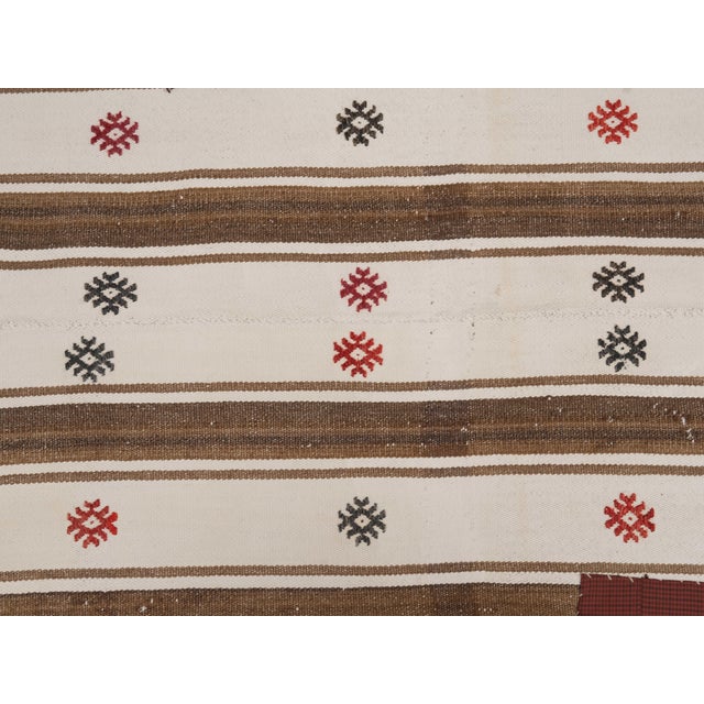 1970s Vintage Handmade Wool Cotton White Runner Rug For Sale In San Francisco - Image 6 of 11
