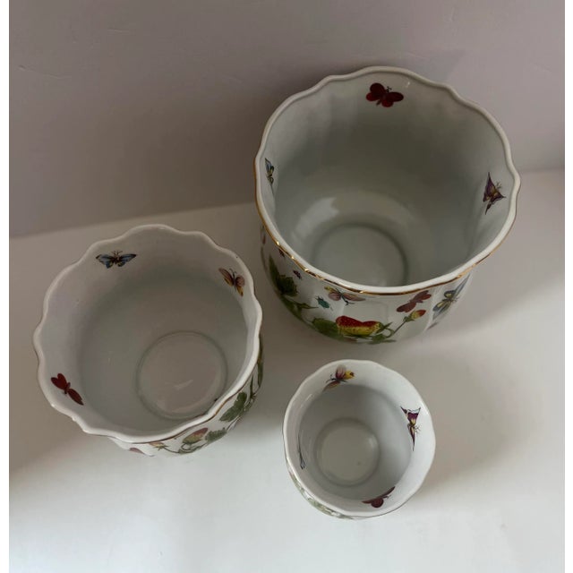White Set of Three Vintage Lenwile Ardalt China Springtime Butterfly Pattern Base Cachepot Base Planter For Sale - Image 8 of 9