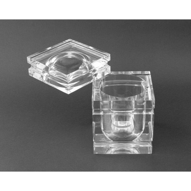 Alessandro Albrizzi 1960s Italian Lucite Alessandro Albrizzi Lucite Ice Bucket For Sale - Image 4 of 8