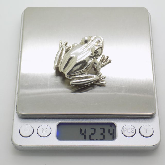 Vintage Italian Silver Life Size Frog, 1970s For Sale - Image 12 of 14
