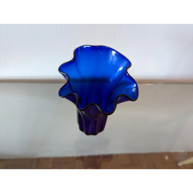 CORRECTION TO SHIPPING TIME, THIS IS SELLER SHIPPING, ARRIVAL TIME IS 4-10 DAYS FROM PURCHASE DATE. A beautiful...