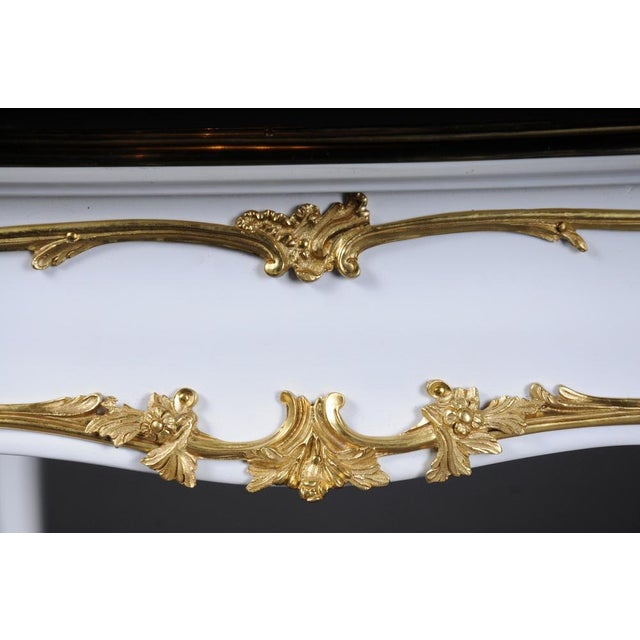 20th Century Louis XV White Writing Desk For Sale - Image 13 of 18