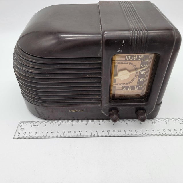 Plastic 1939 Admiral Bakelite 371-5rl Art Deco Bakelite Radio For Sale - Image 7 of 7