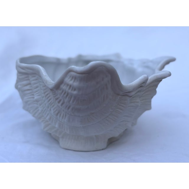 Mid 20th Century Trompe-L’oeil White Conch Shell Porcelain Bowl/Planter For Sale - Image 5 of 9