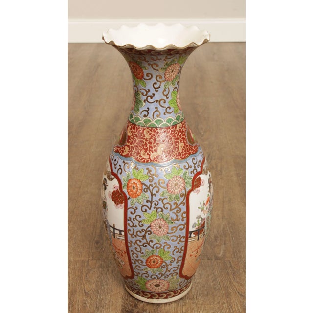 Vintage Asian Porcelain Vase For Sale In Philadelphia - Image 6 of 13
