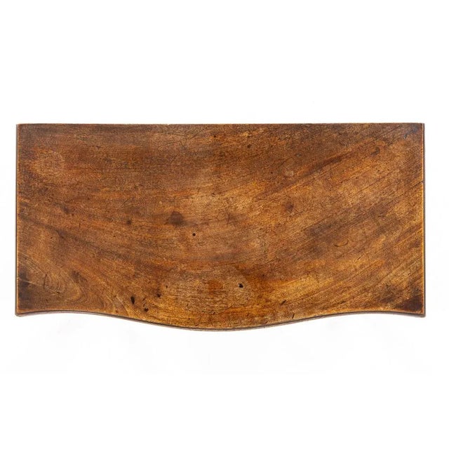 18th Century English George III Mahogany Serpentine Tea Table For Sale - Image 5 of 10