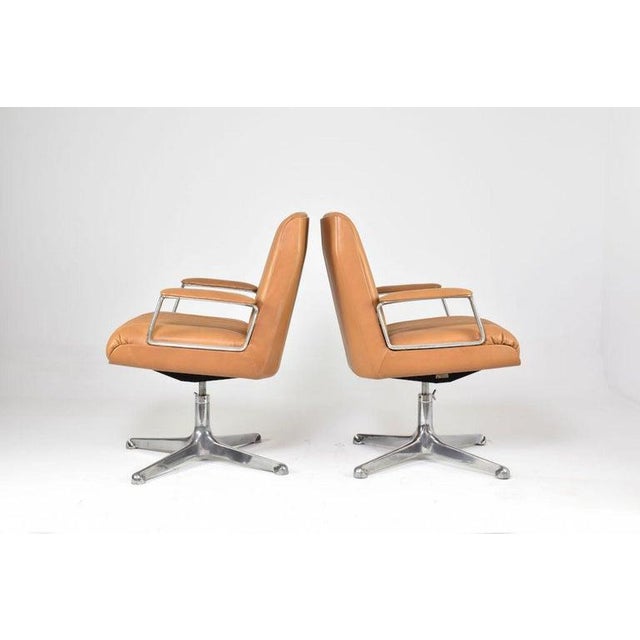Italian Leather Office Chairs by Osvaldo Borsani for Tecno Milano, 1960s For Sale - Image 9 of 12