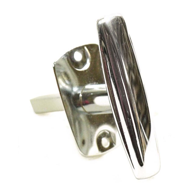 These are old new stock turn latches. They are unused and have been carefully stored since the 1940s or 1950s. Priced...