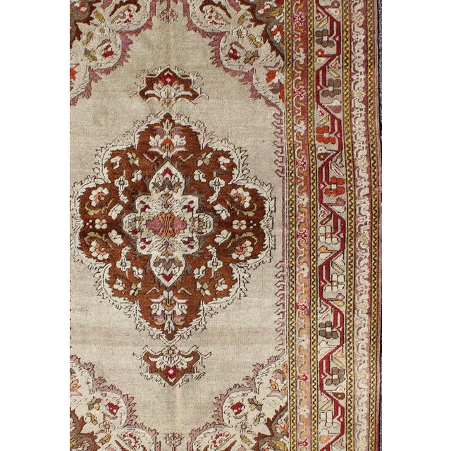 Measures: 4'2 x 6'9. Vintage Turkish Oushak Rug with Ivory, Chestnut Brown, and Rose Accents. Keivan Woven Arts / Rug TU-...
