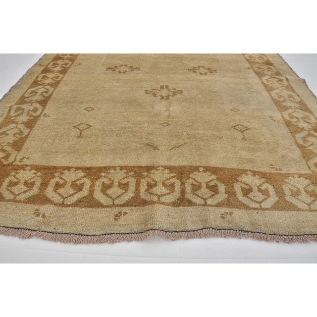Oushak Area Tan Colour Rug For Sale In Phoenix - Image 6 of 10