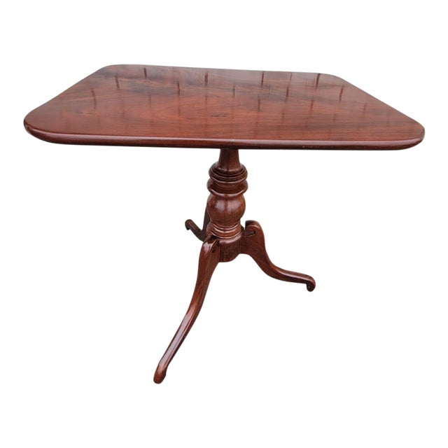 1820s Federal Solid Mahogany Tilt-Top Table For Sale