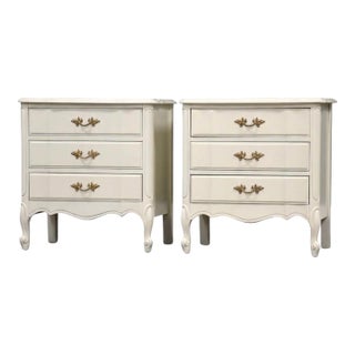 1960s White French Provincial Nightstands by Dixie - A Pair For Sale
