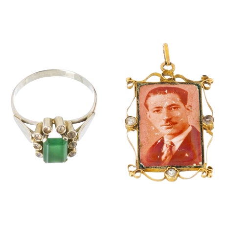 Ring and Medal in 19.2k Gold, Set of 2 For Sale